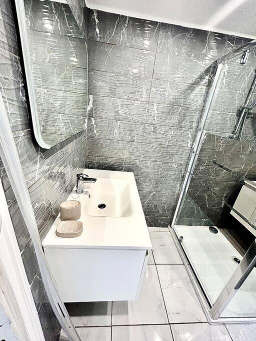 Appartement Graziella Juan Les Pins Centre *